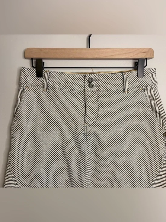 Women’s Anthropologie Pilcro & Letterpress Railroad Denim Striped Skirt size 25 - Picture 2 of 9